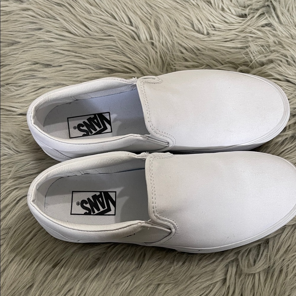 Vans Classic White Platform Slip-Ons - Picture 4 of 8